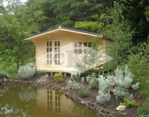 austen-backyard-cabin